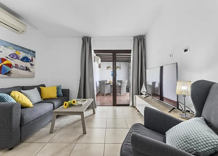 Διαμέρισμα Hola Arnage Pool View *