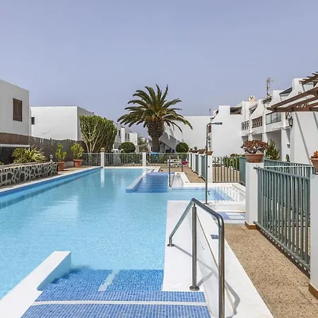 Apartment Hola Arnage Pool View